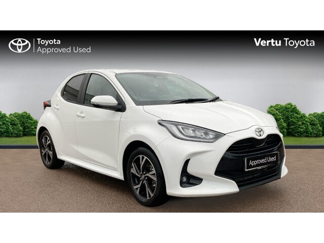 Main listing image - Toyota Yaris