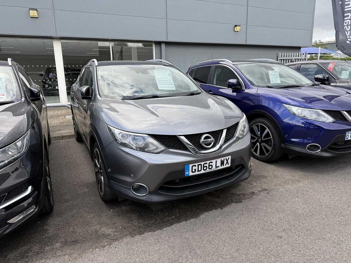 Main listing image - Nissan Qashqai