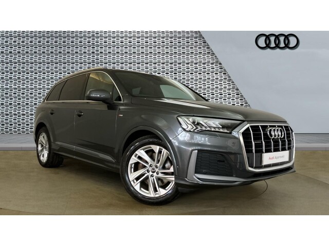 Main listing image - Audi Q7