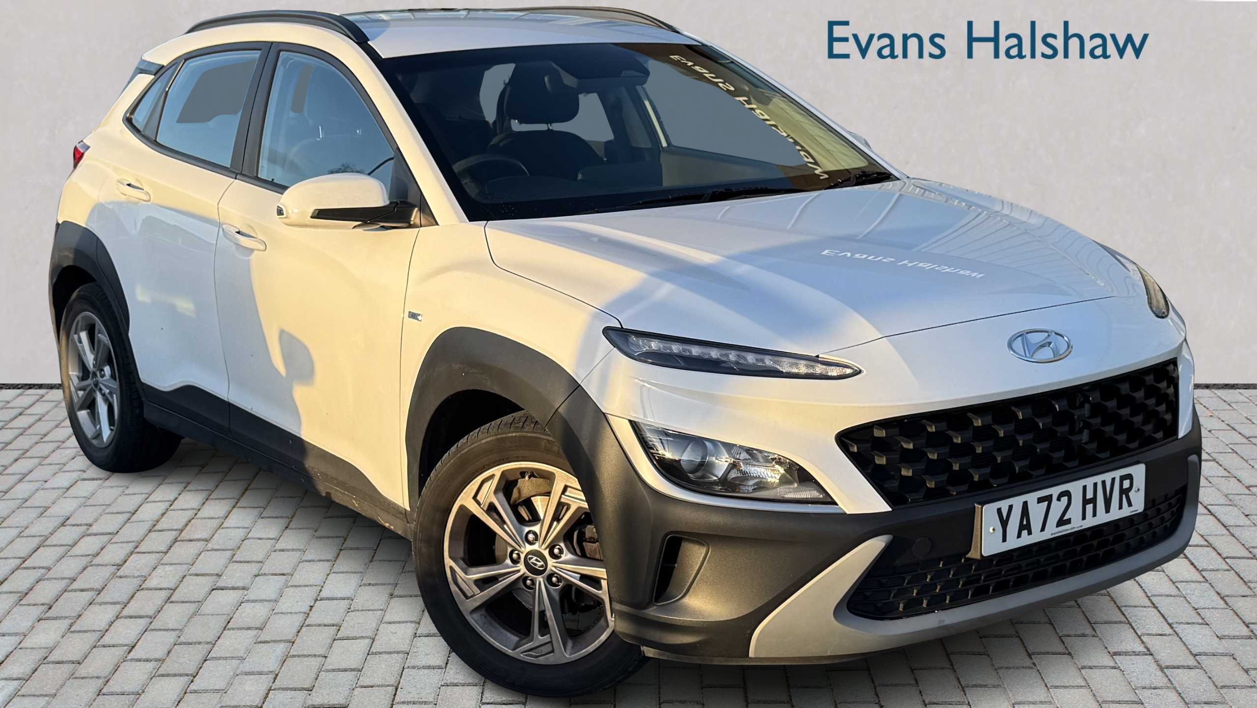 Main listing image - Hyundai Kona
