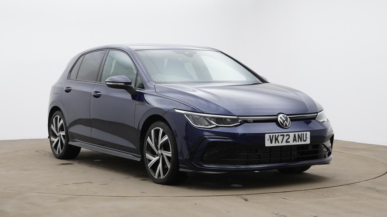 Main listing image - Volkswagen Golf