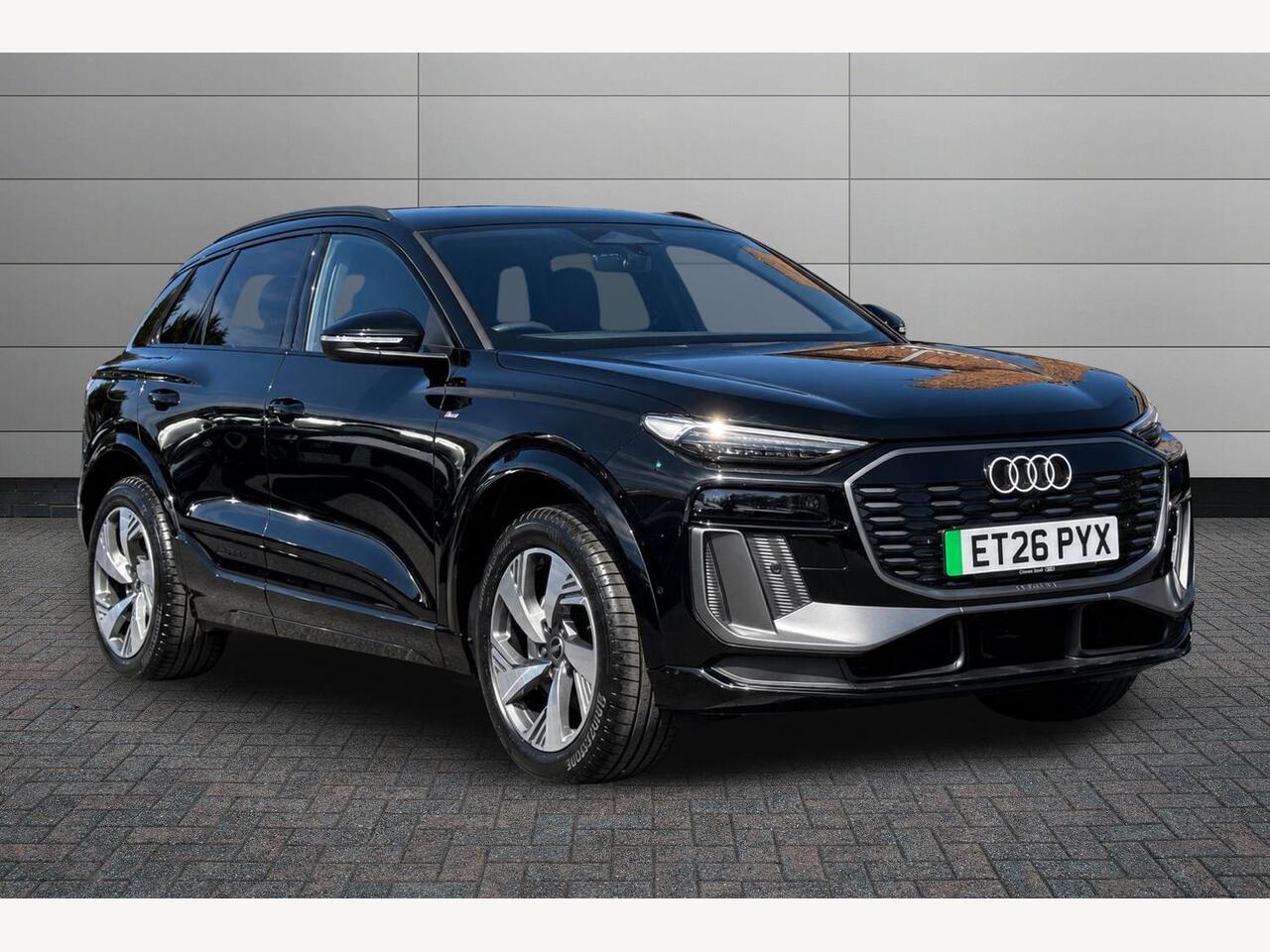 Main listing image - Audi Q6