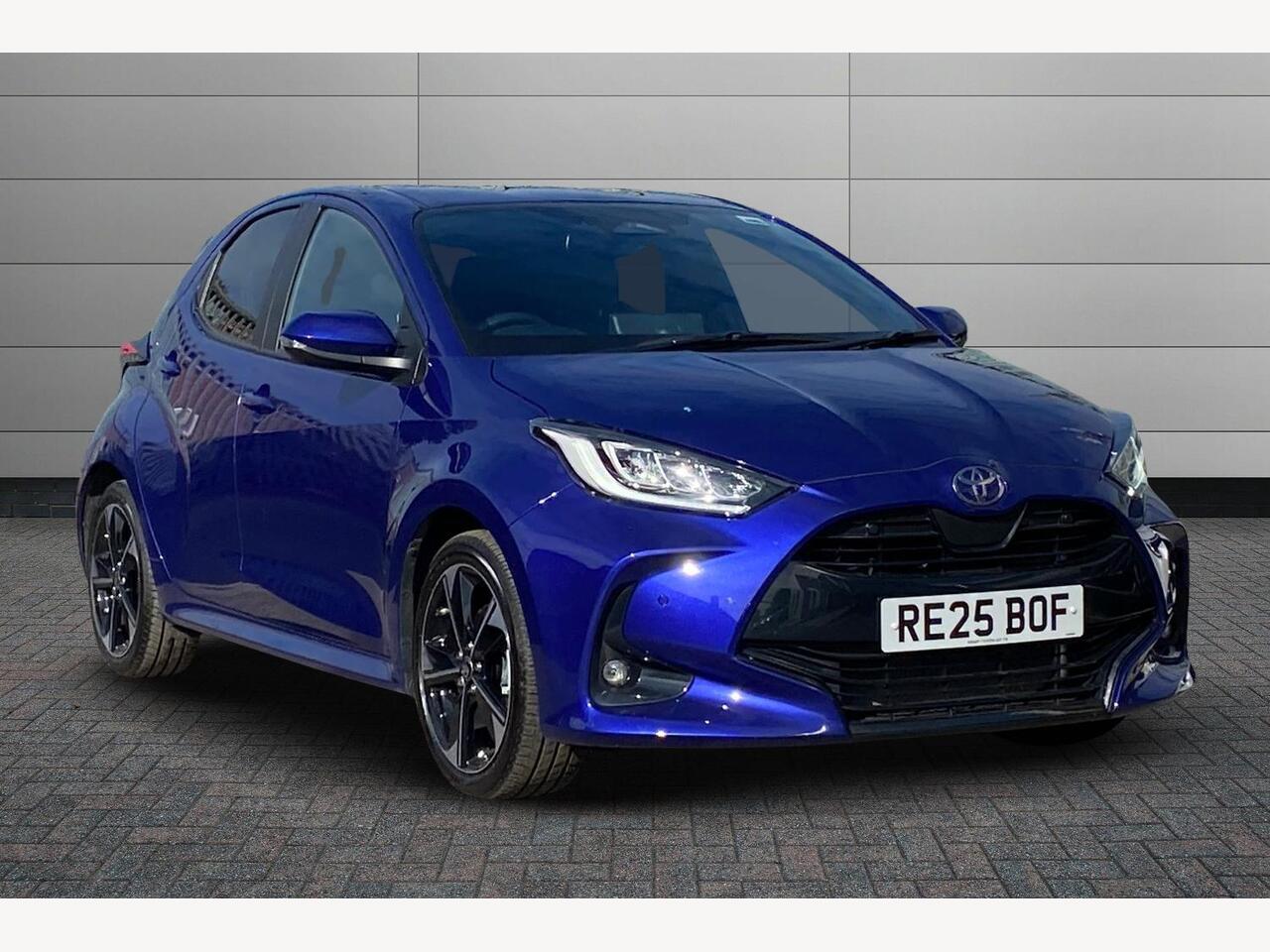 Main listing image - Toyota Yaris