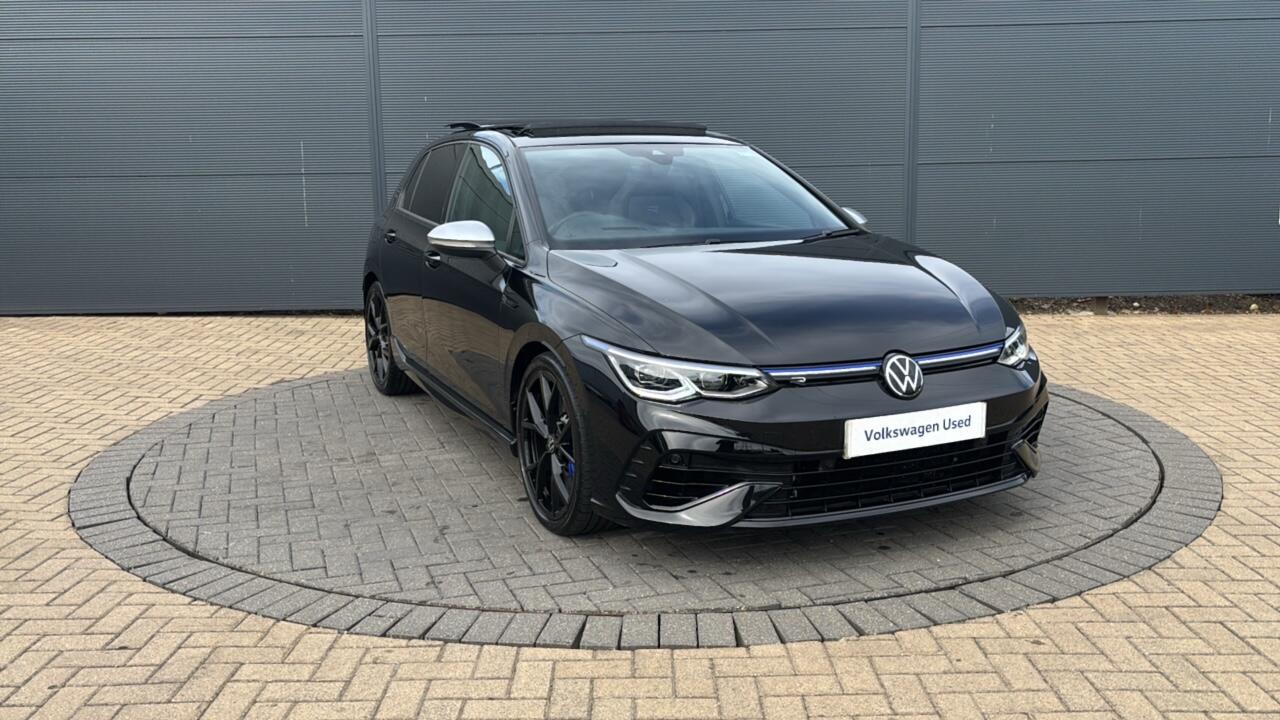 Main listing image - Volkswagen Golf