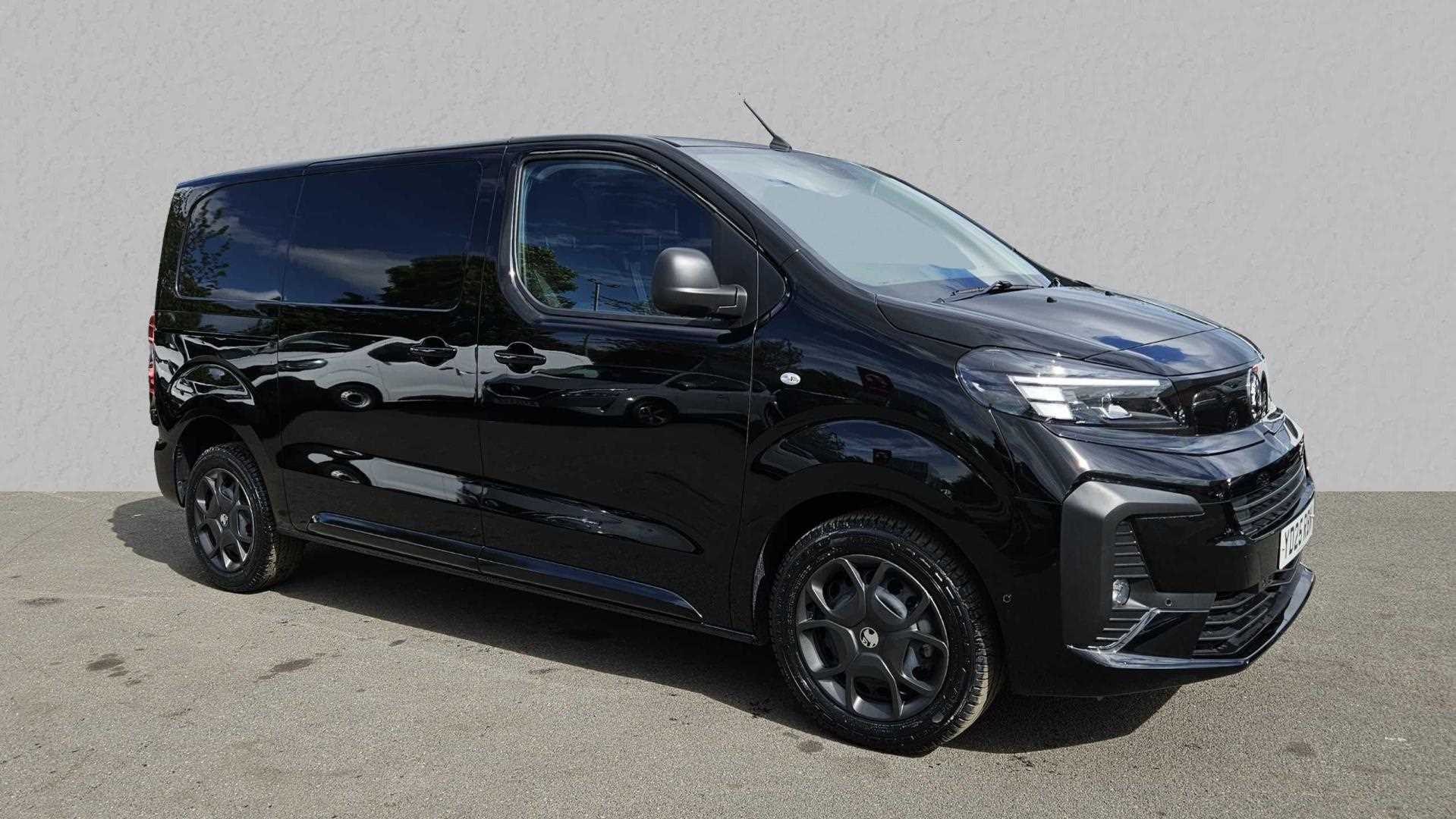 Main listing image - Vauxhall Vivaro
