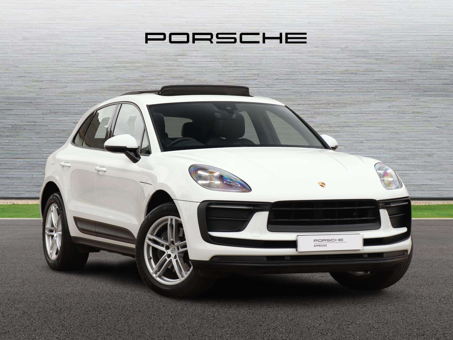 Main listing image - Porsche Macan