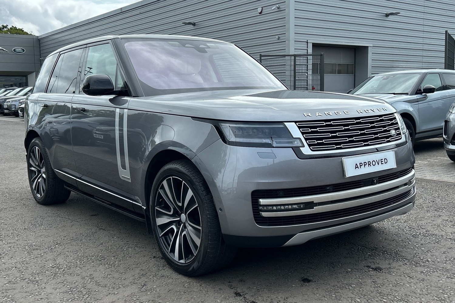 Main listing image - Land Rover Range Rover
