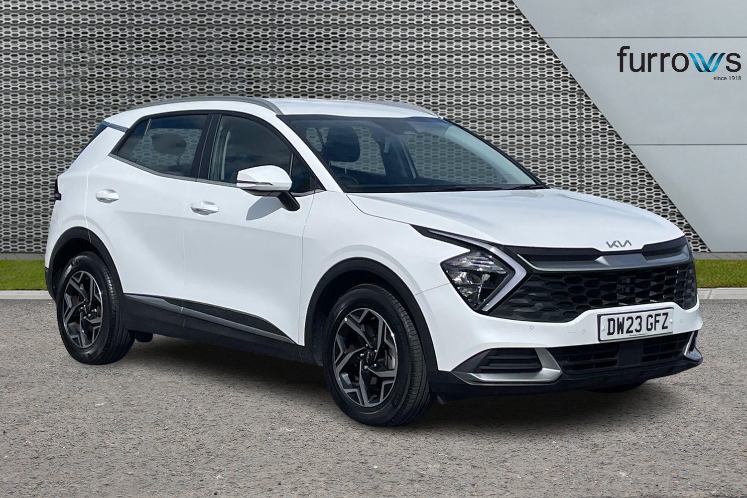 Main listing image - Kia Sportage