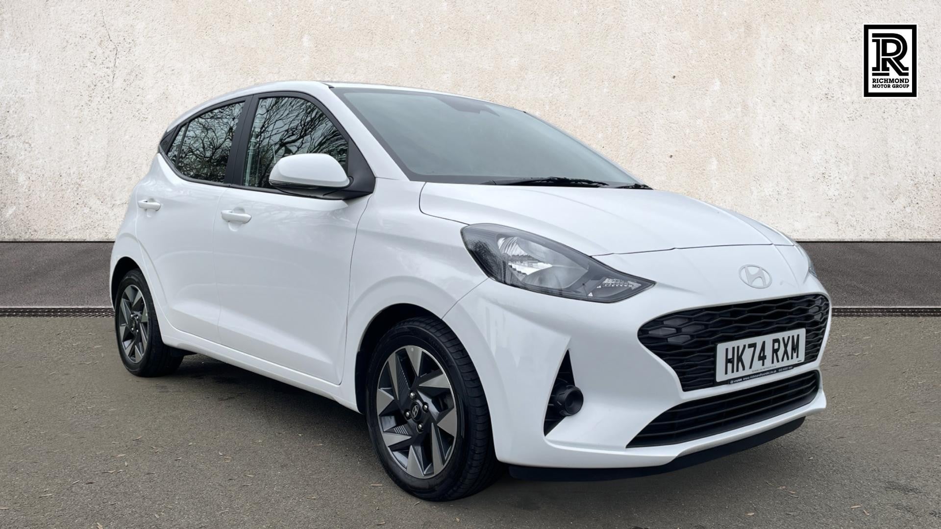 Main listing image - Hyundai i10