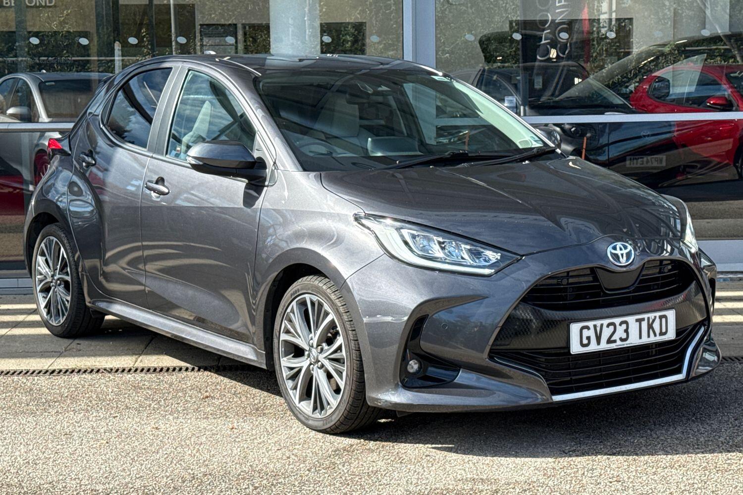 Main listing image - Toyota Yaris