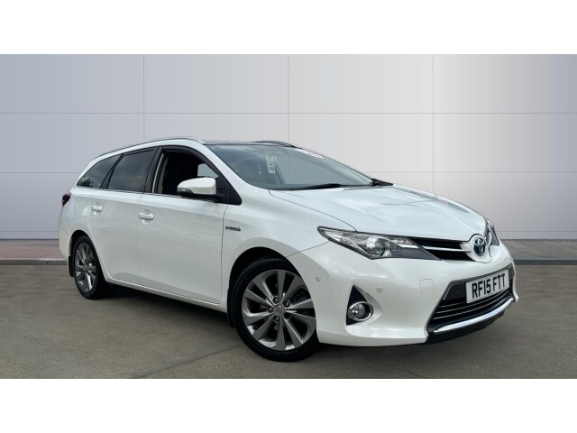 Main listing image - Toyota Auris Touring Sport