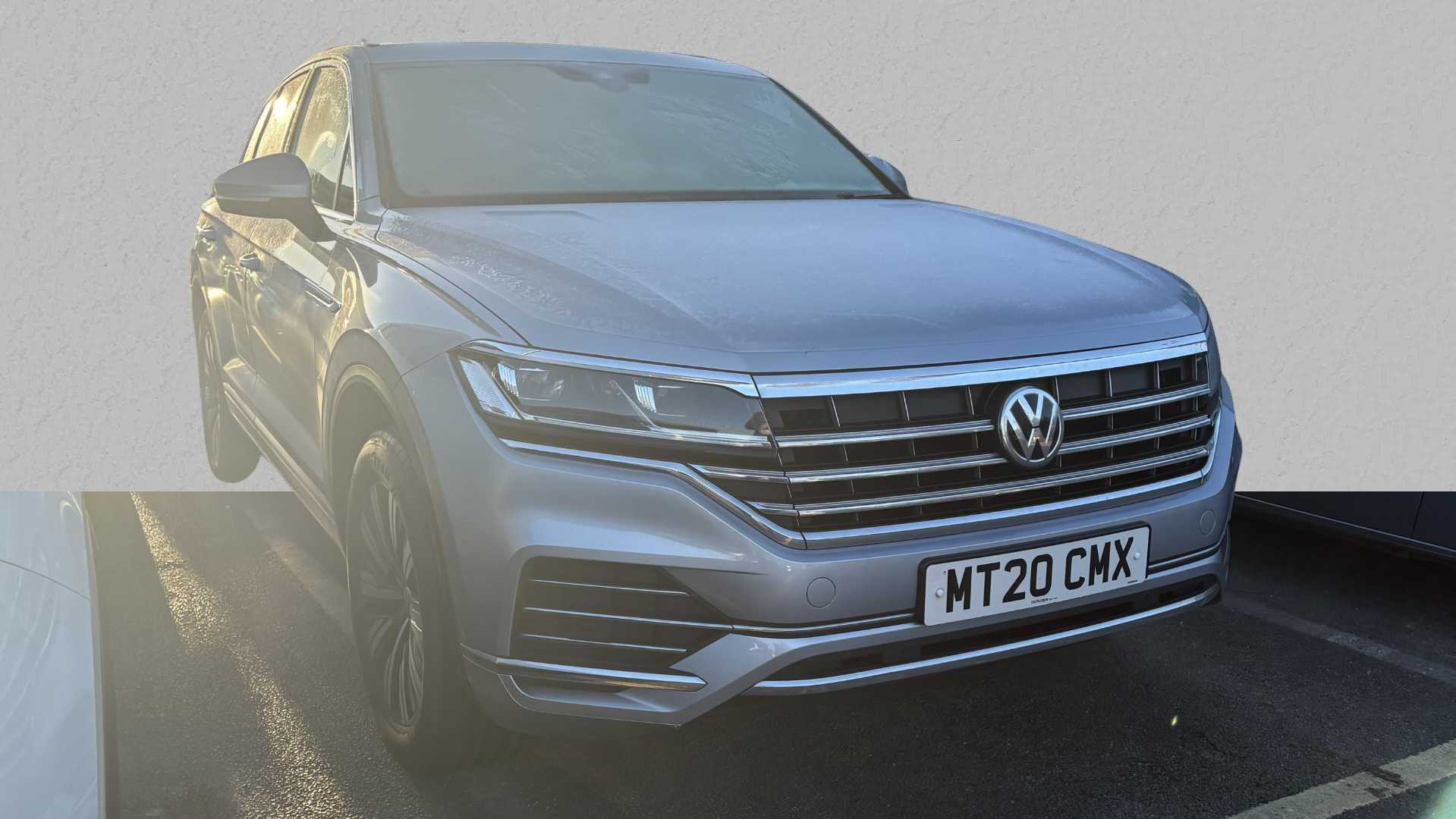 Main listing image - Volkswagen Touareg