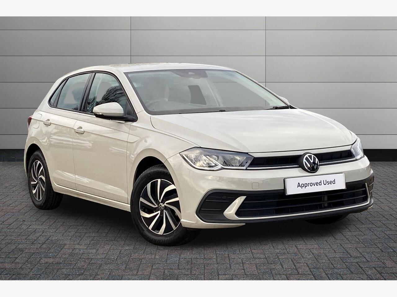 Main listing image - Volkswagen Polo