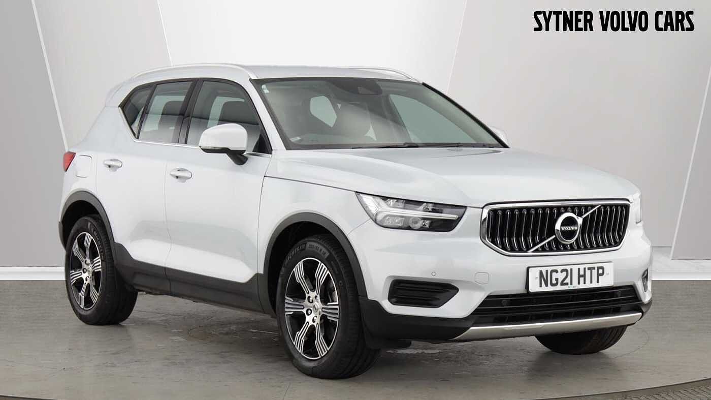 Main listing image - Volvo XC40