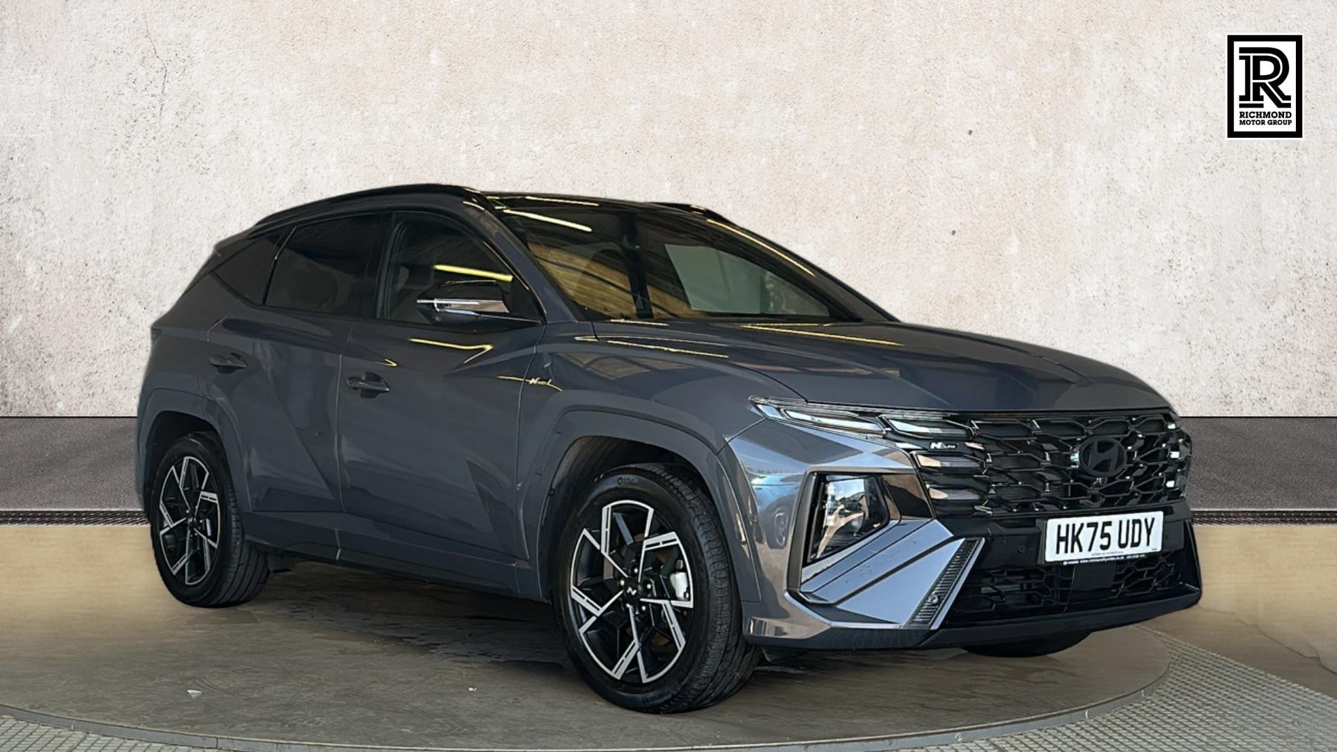 Main listing image - Hyundai Tucson
