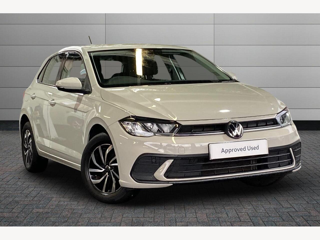 Main listing image - Volkswagen Polo
