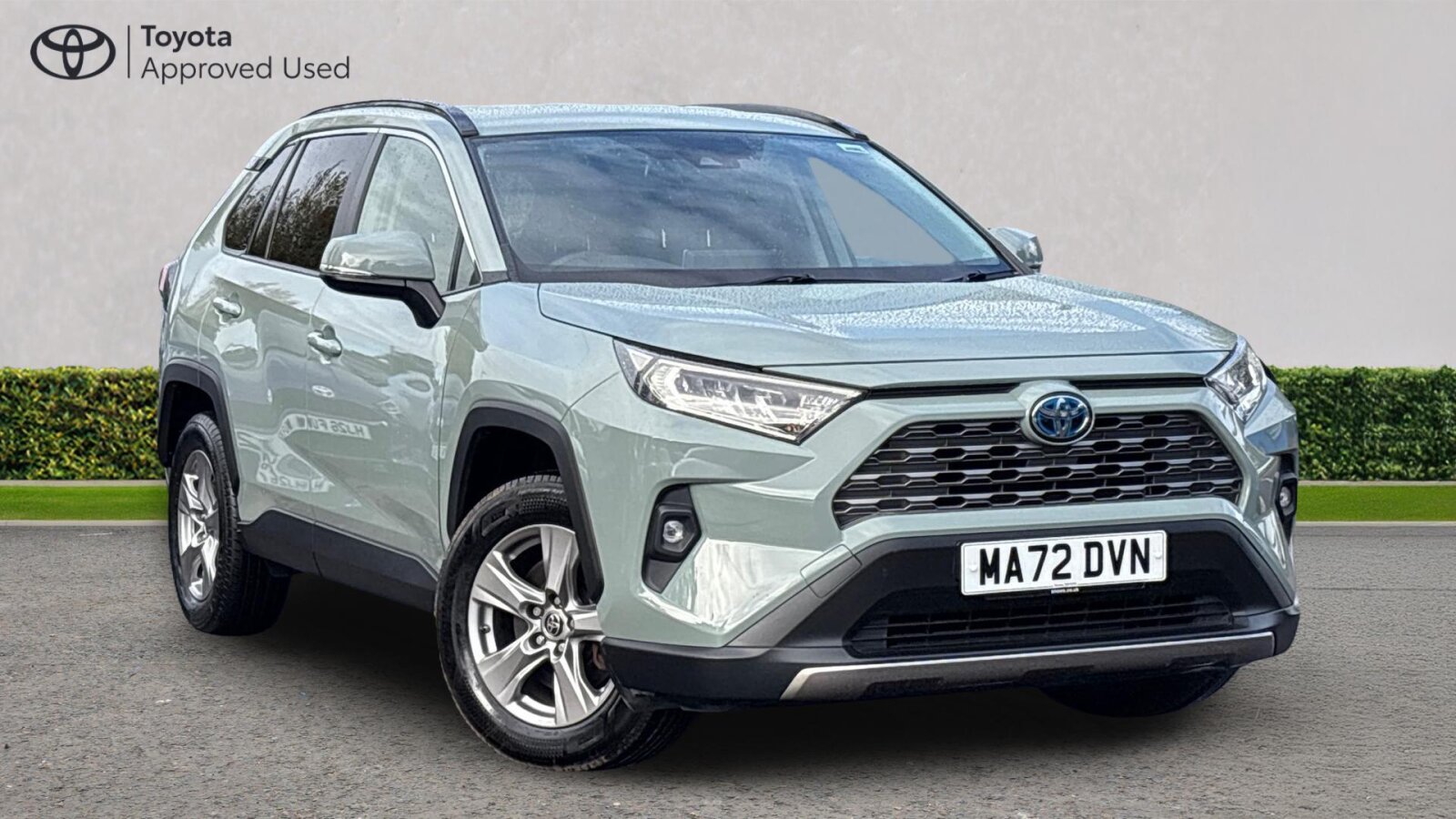 Main listing image - Toyota RAV4