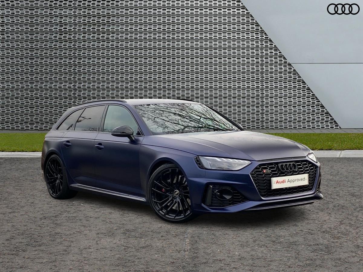 Main listing image - Audi RS4