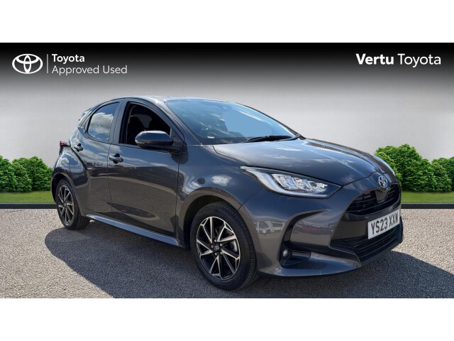 Main listing image - Toyota Yaris