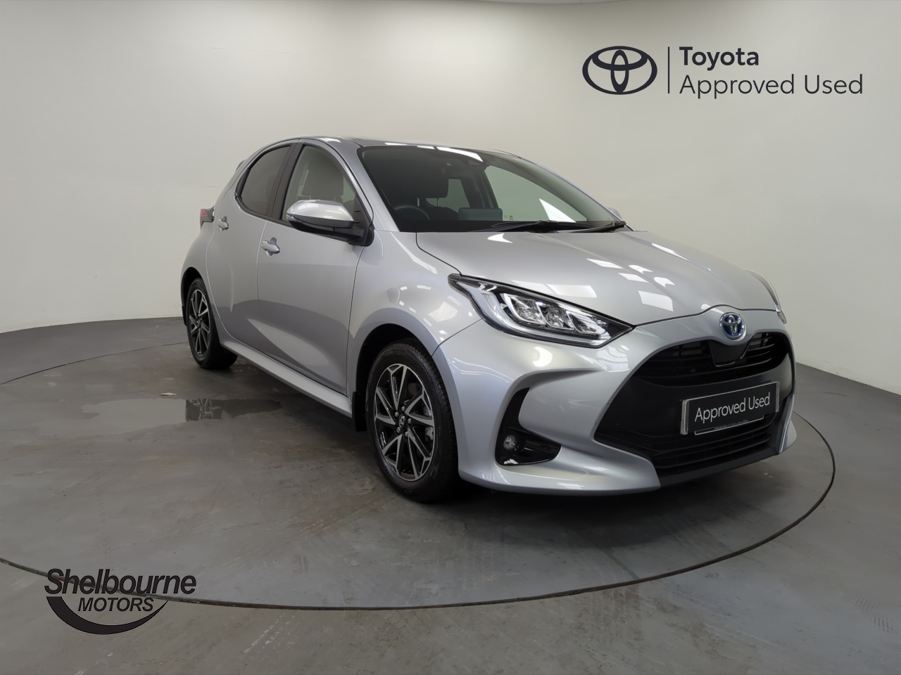 Main listing image - Toyota Yaris