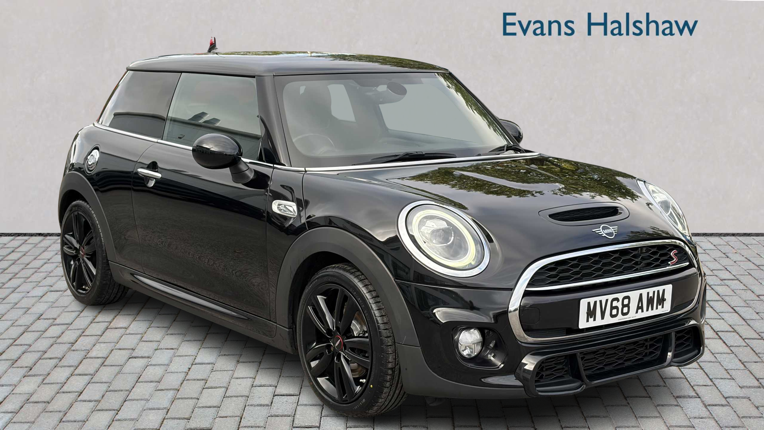 Main listing image - MINI Hatchback