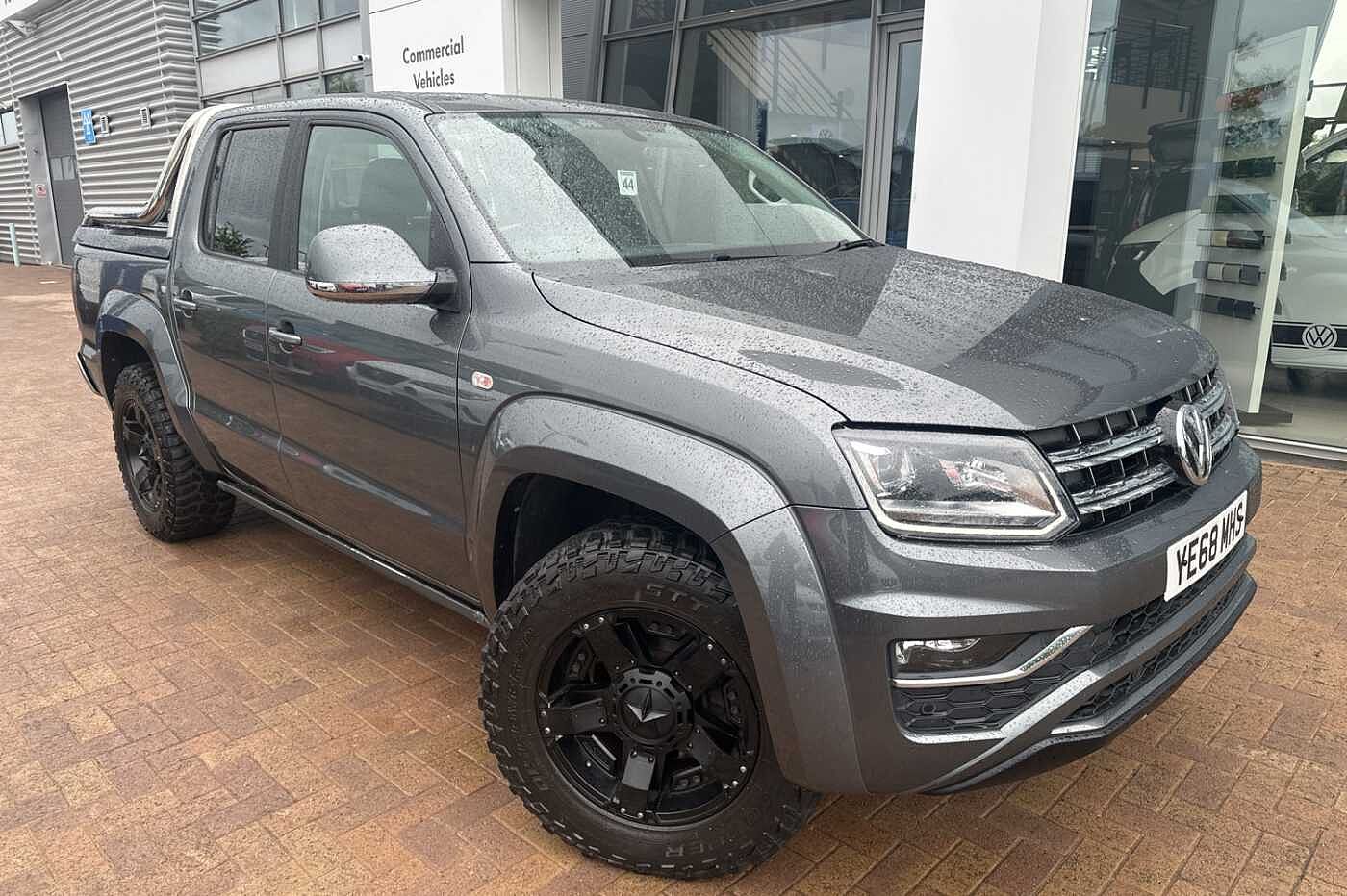 Main listing image - Volkswagen Amarok