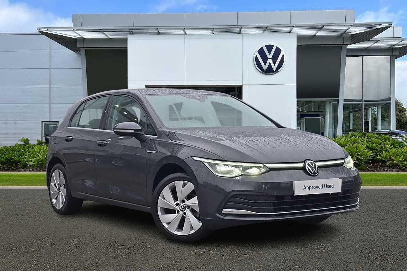 Main listing image - Volkswagen Golf