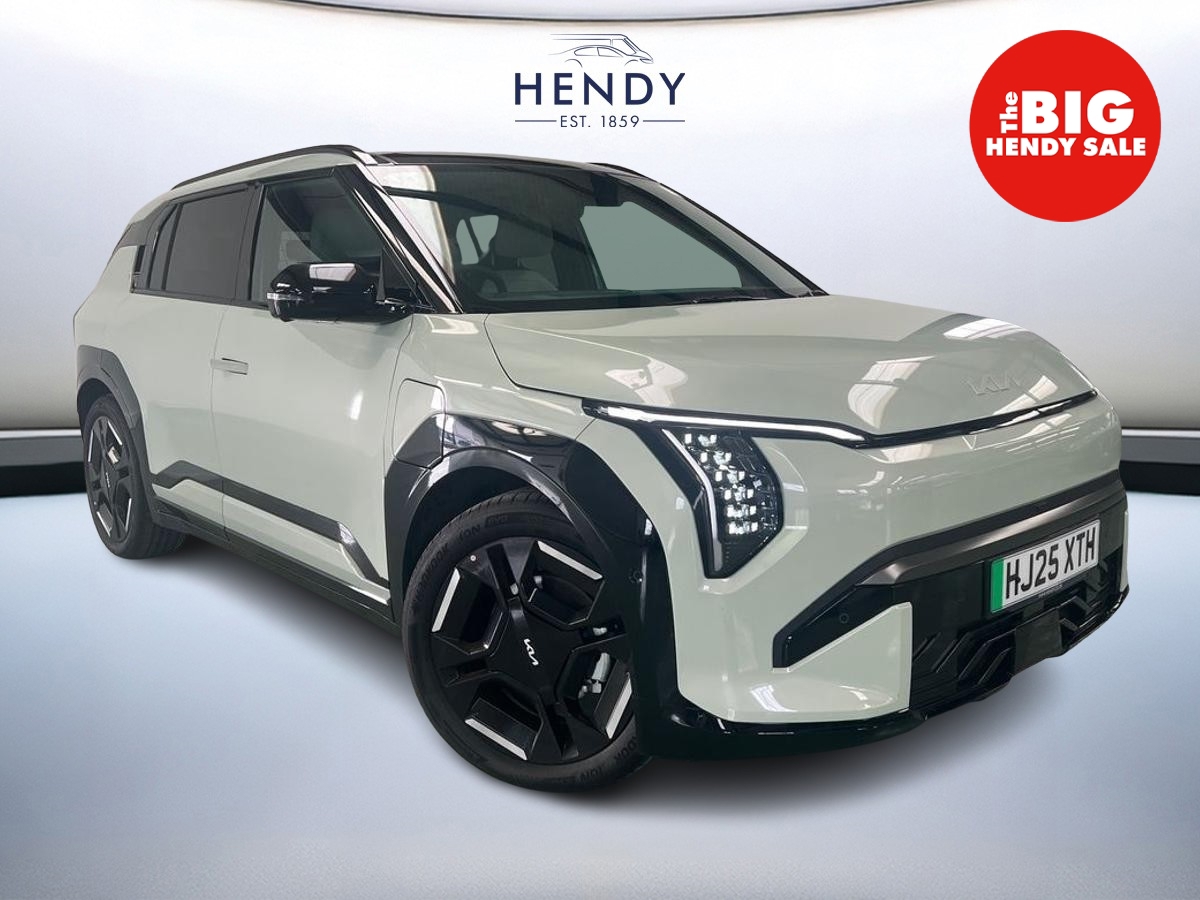 Main listing image - Kia EV3