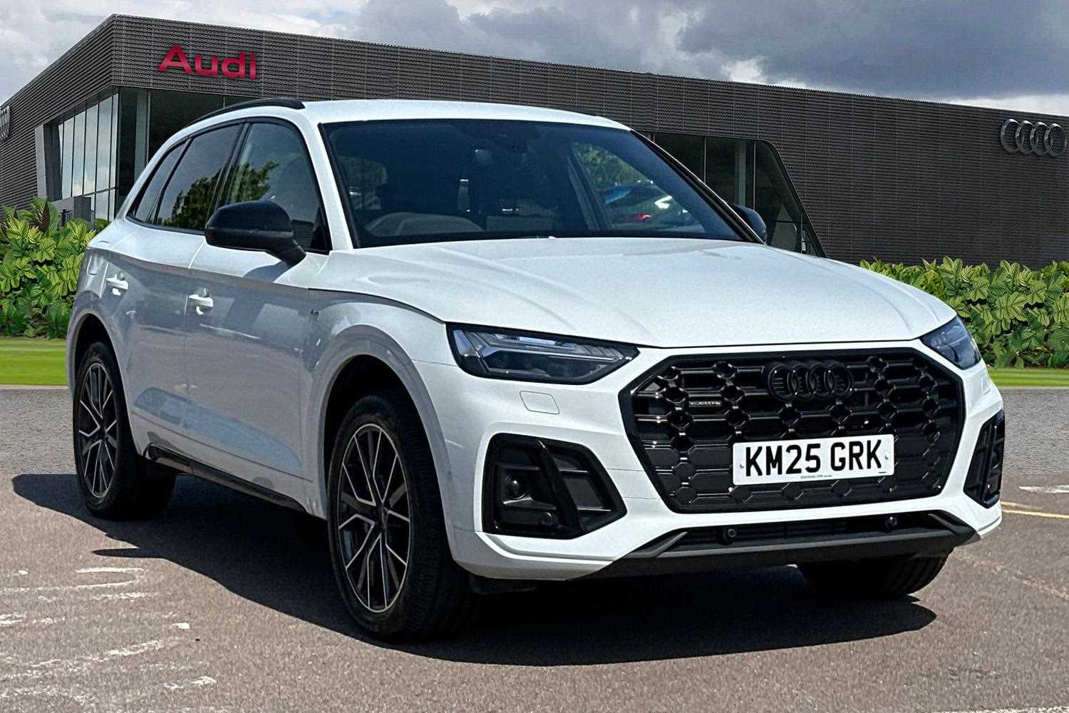 Main listing image - Audi Q5