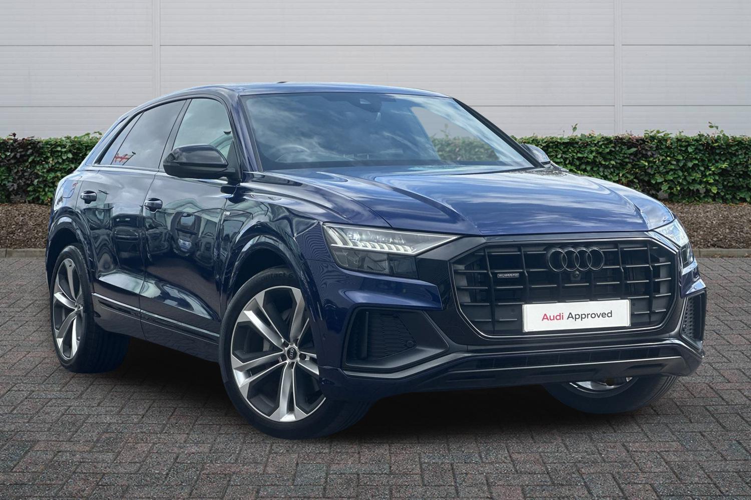 Main listing image - Audi Q8