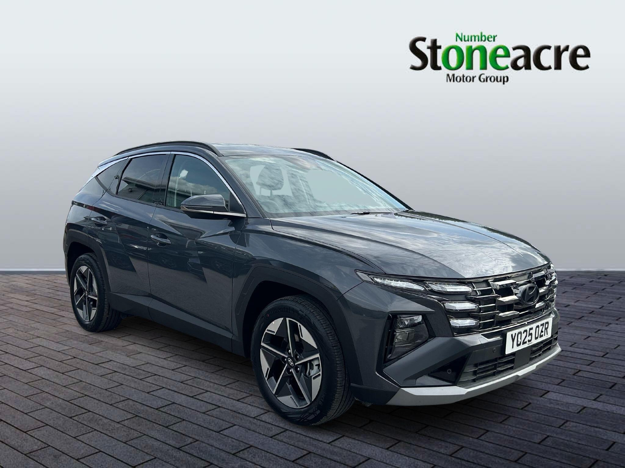 Main listing image - Hyundai Tucson