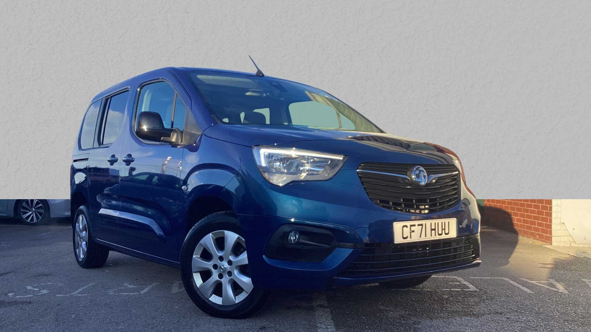 Main listing image - Vauxhall Combo Life