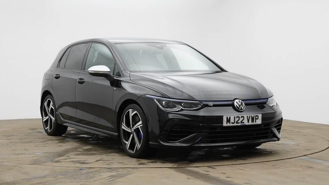 Main listing image - Volkswagen Golf R