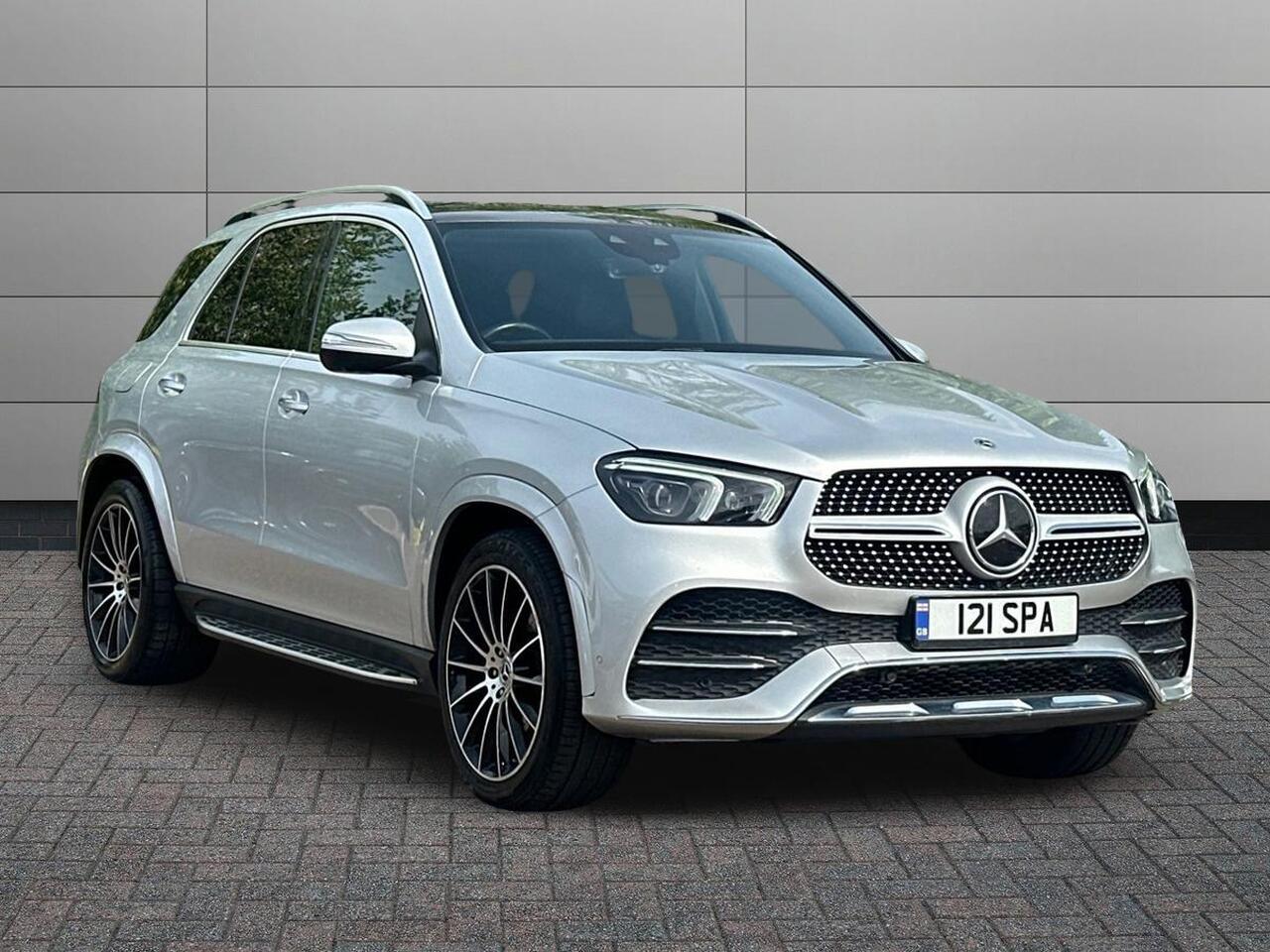 Main listing image - Mercedes-Benz GLE
