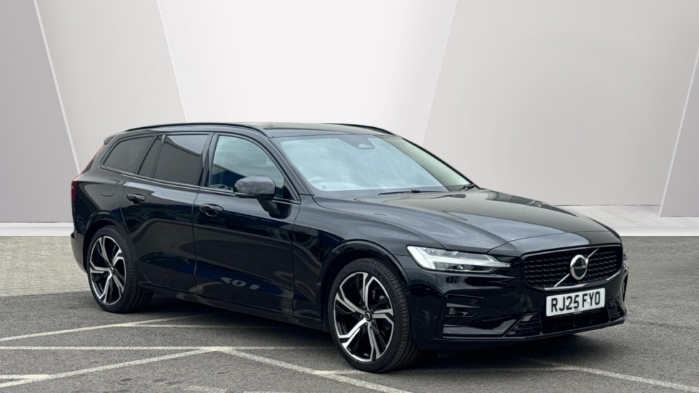Main listing image - Volvo V60