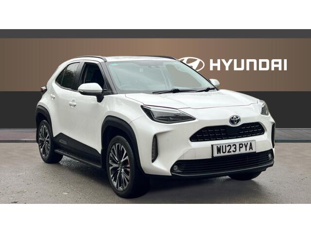Main listing image - Toyota Yaris Cross