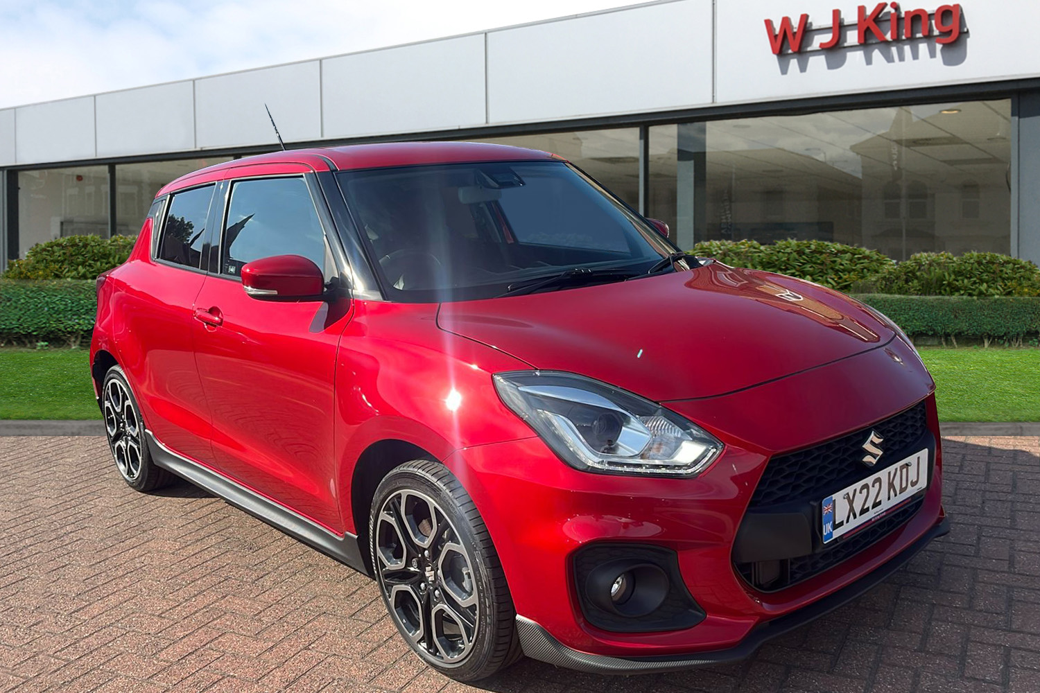 Main listing image - Suzuki Swift Sport