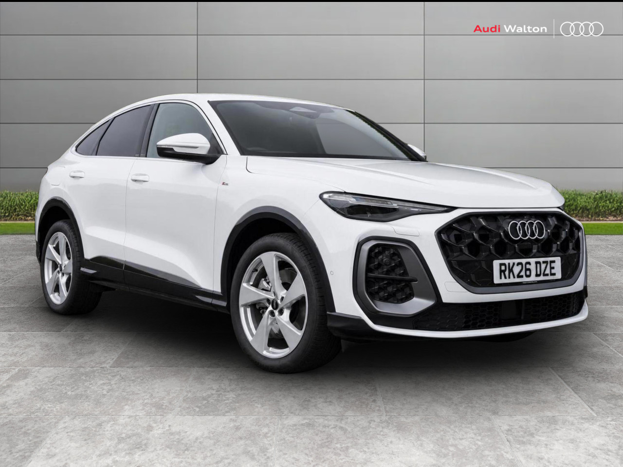Main listing image - Audi Q5