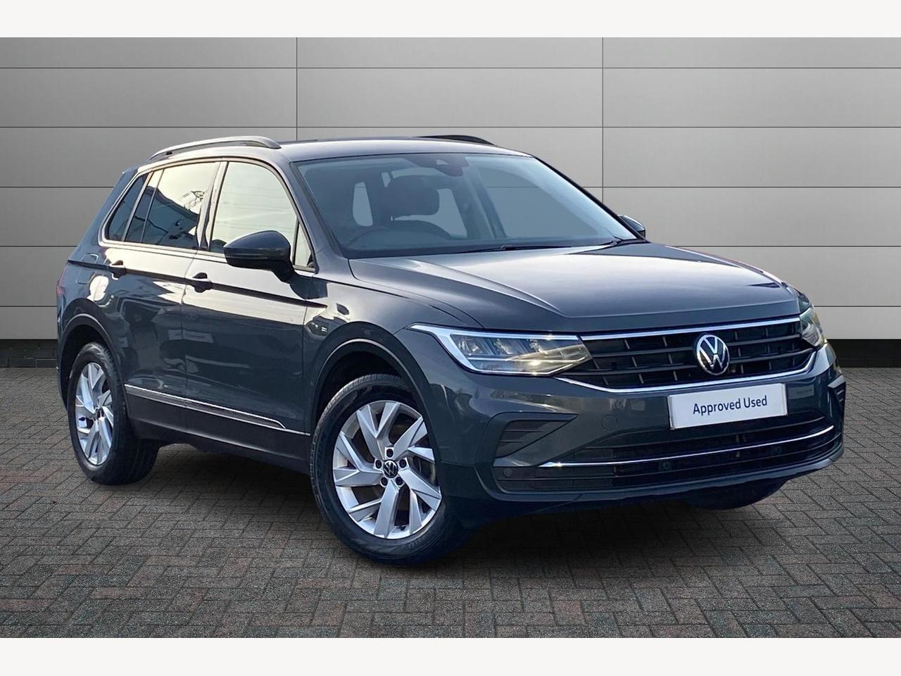 Main listing image - Volkswagen Tiguan