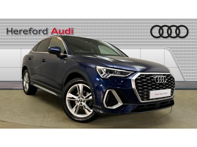 Main listing image - Audi Q3