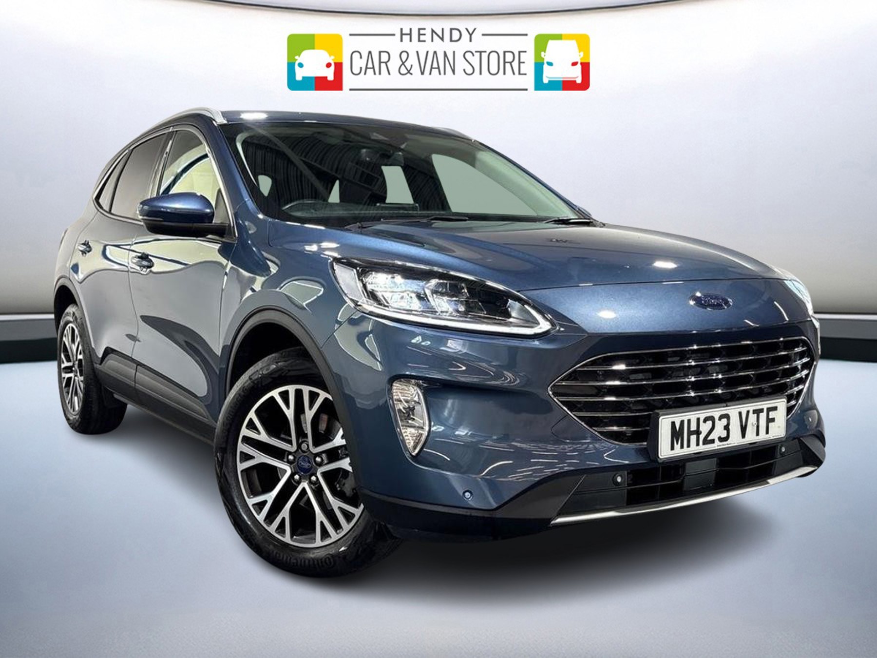 Main listing image - Ford Kuga