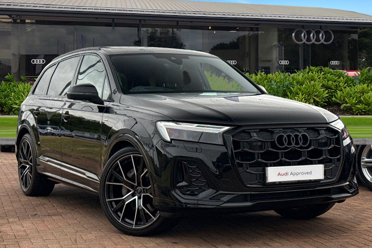 Main listing image - Audi Q7