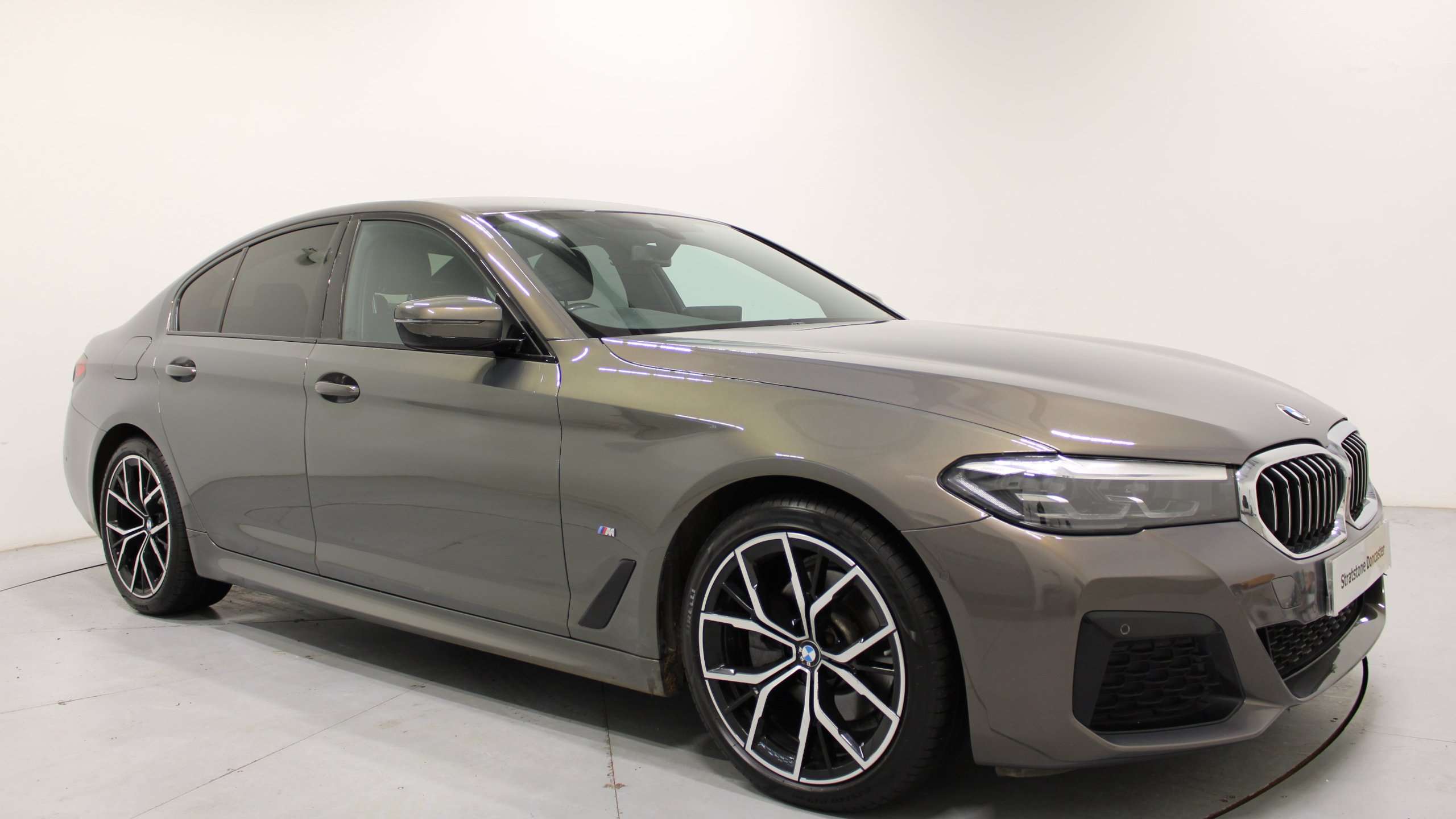 Main listing image - BMW 5 Series