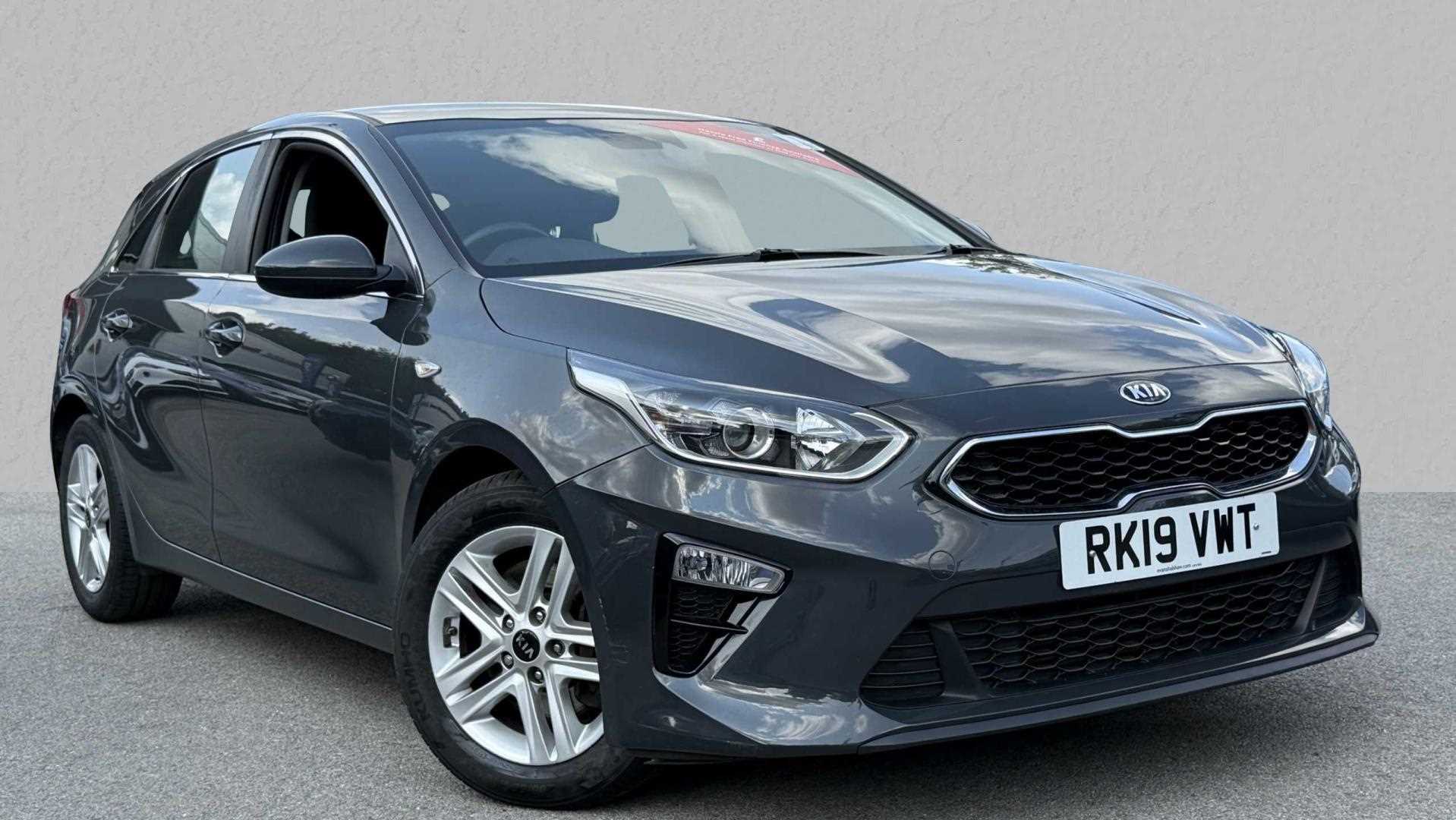 Main listing image - Kia Ceed