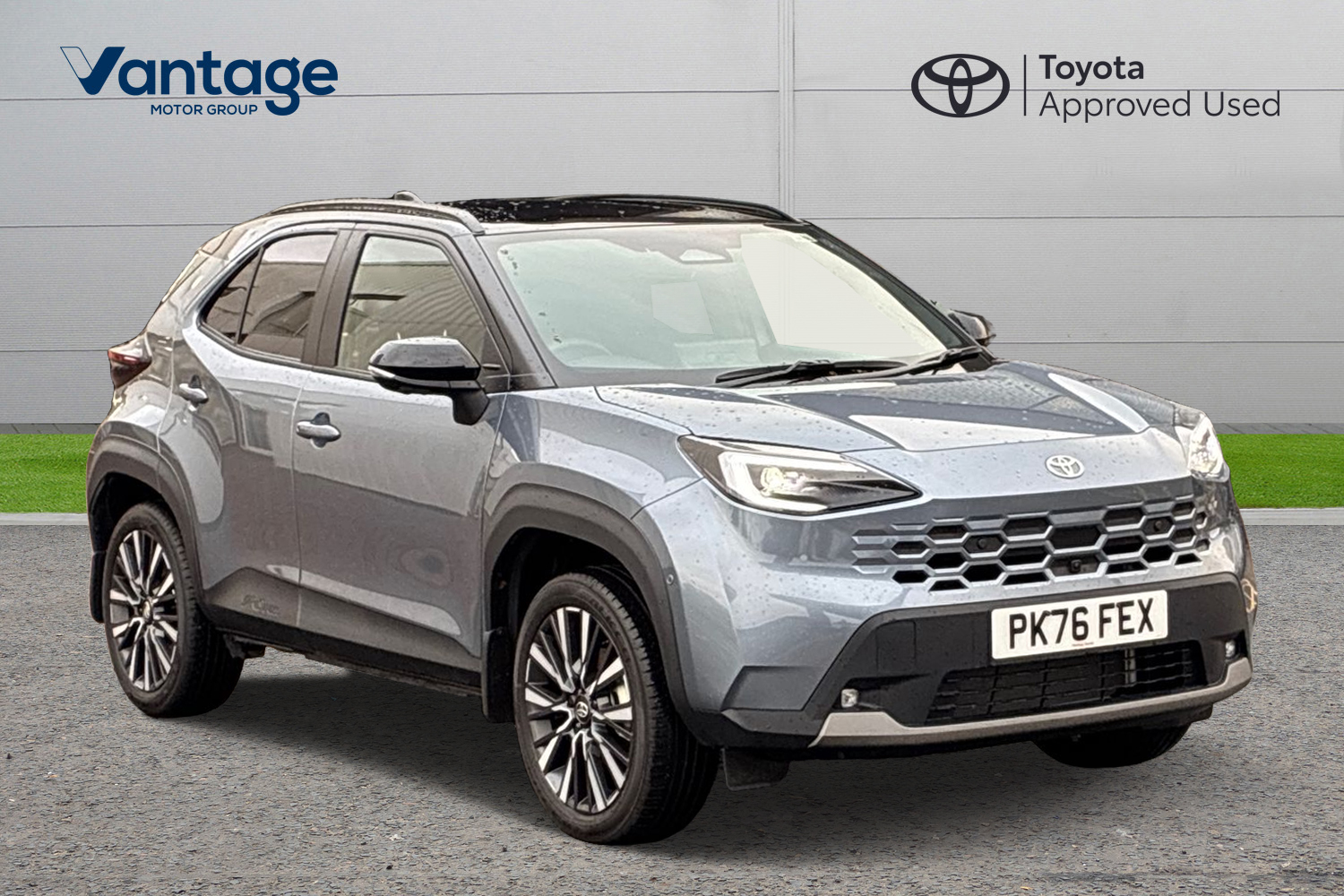 Main listing image - Toyota Yaris Cross