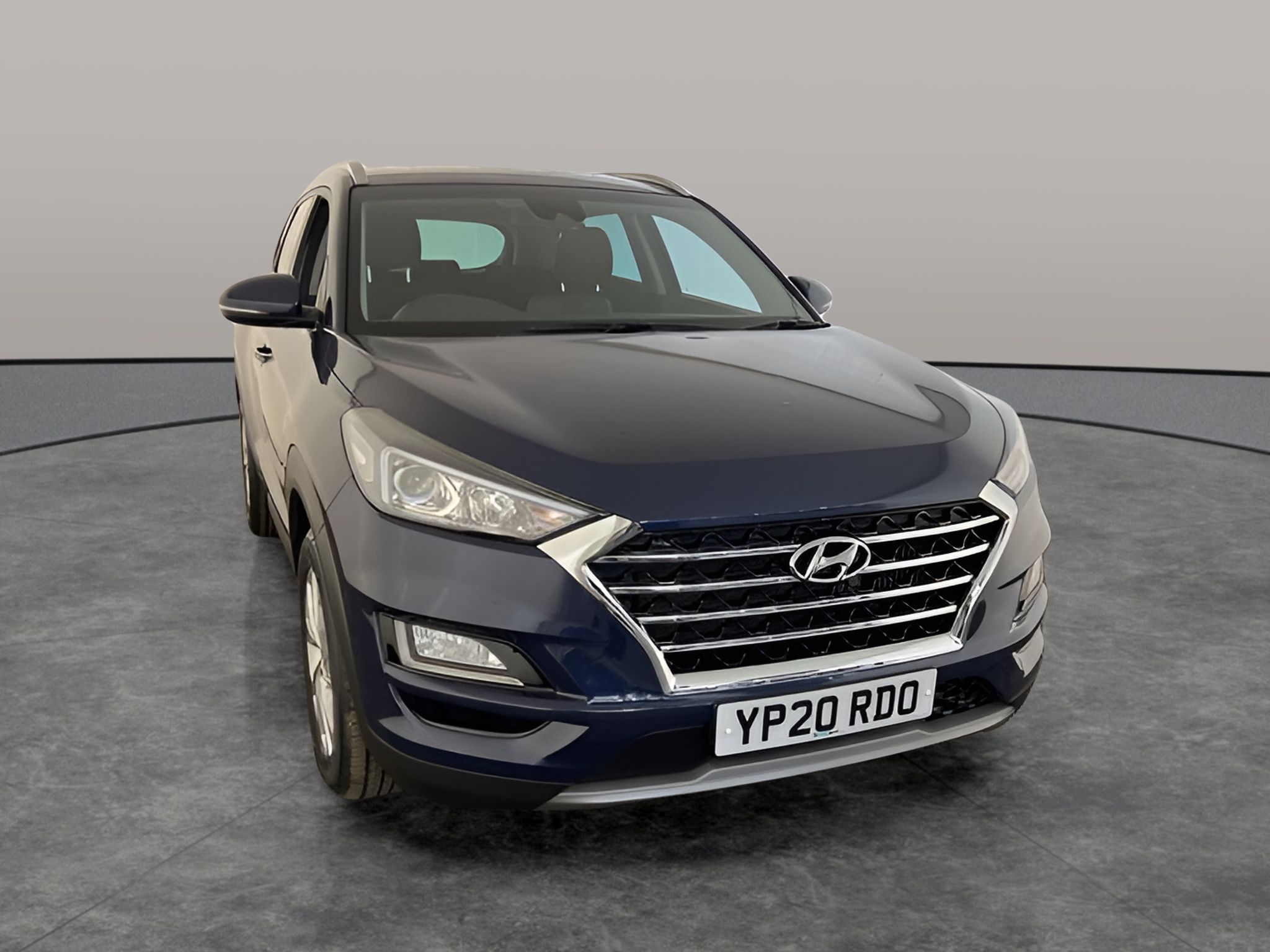 Main listing image - Hyundai Tucson