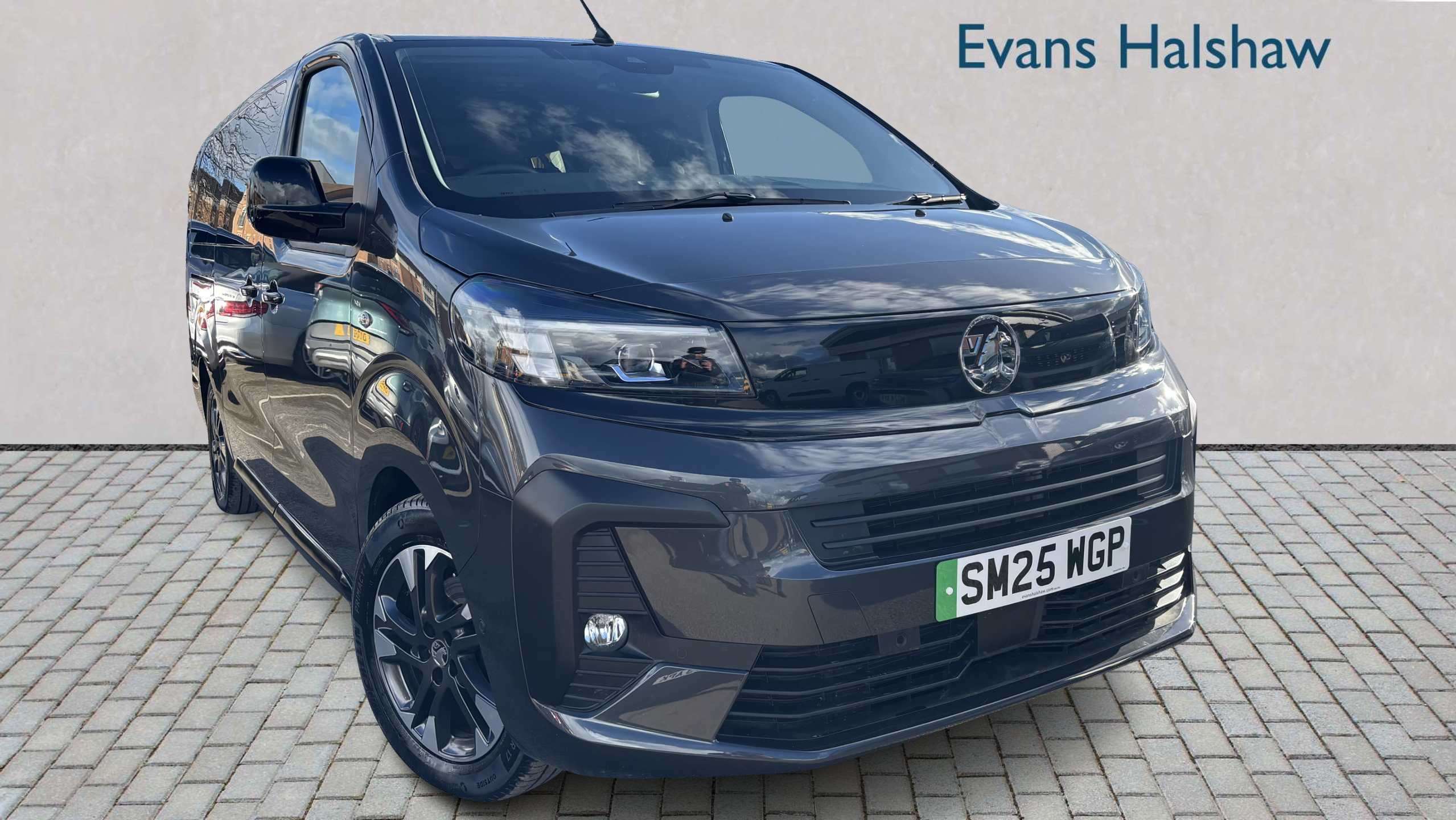 Main listing image - Vauxhall Vivaro Life-e