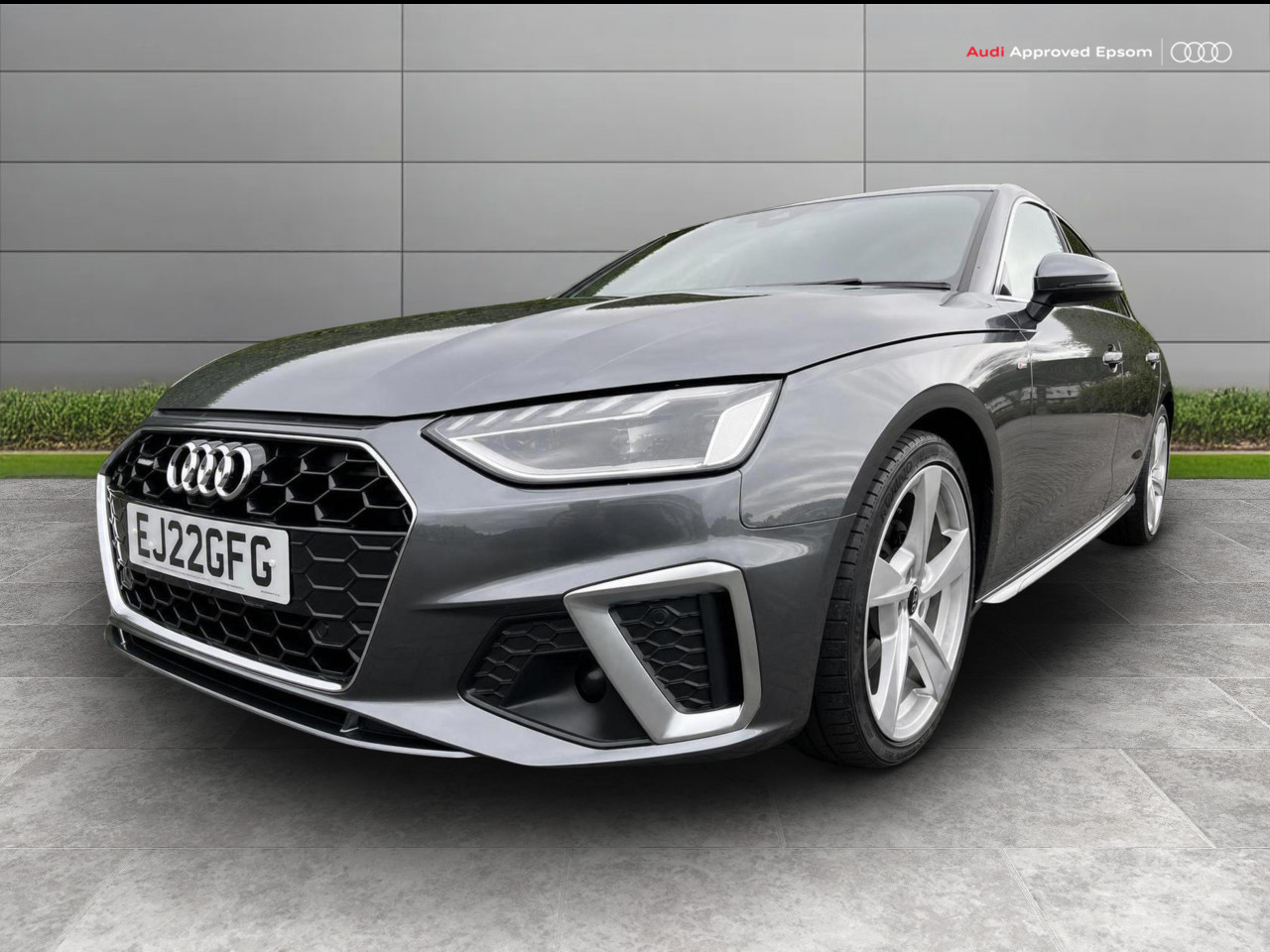Main listing image - Audi A4