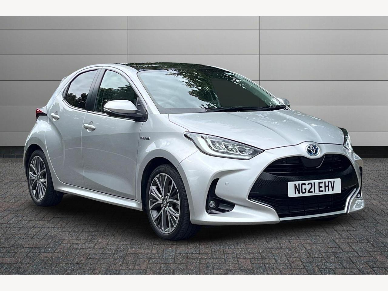 Main listing image - Toyota Yaris