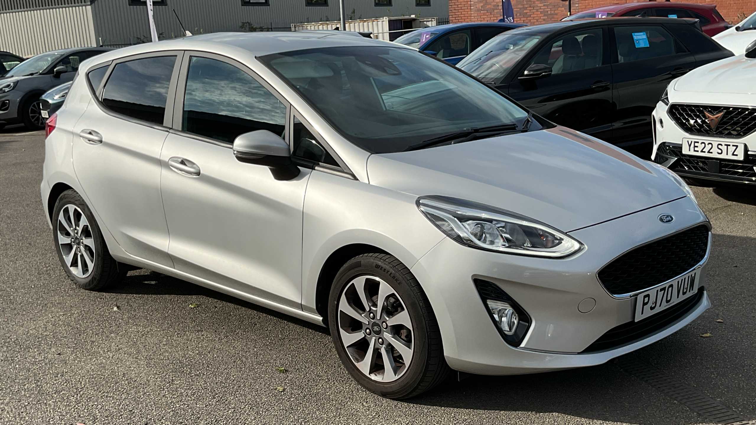 Main listing image - Ford Fiesta